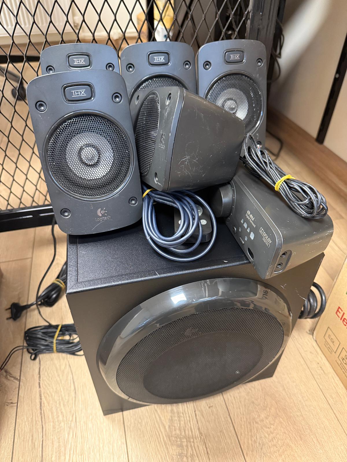 Logitech Z906 5+1 500 W Kablosuz Kumandalı Hoparlör - SORUNSUZ